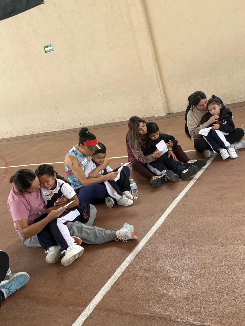 💛 ¡Momentos inolvidables en nuestra Familia Liber! 🏃‍♀️👶✨